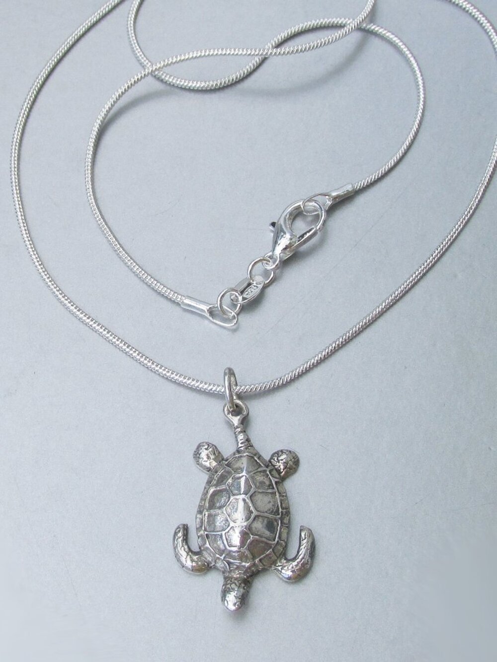 Sterling Silver TURTLE Pendant Vintage Unisex 18" Necklace